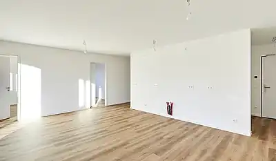 Anne-Frank-Straße — Gallery View 2